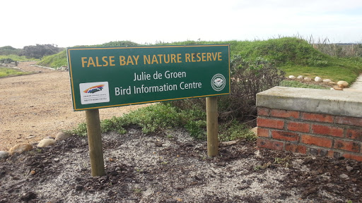 Julie de Green Bird Information Centre 