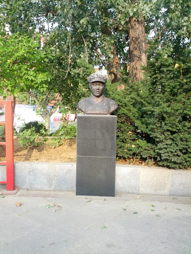 LeiFeng Statue