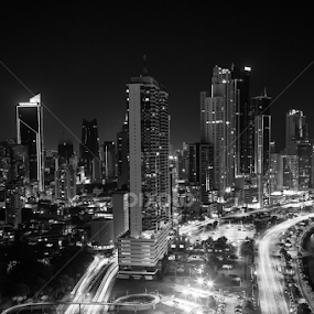 Vertical limits by Alejo Cedeno - Black & White Buildings & Architecture