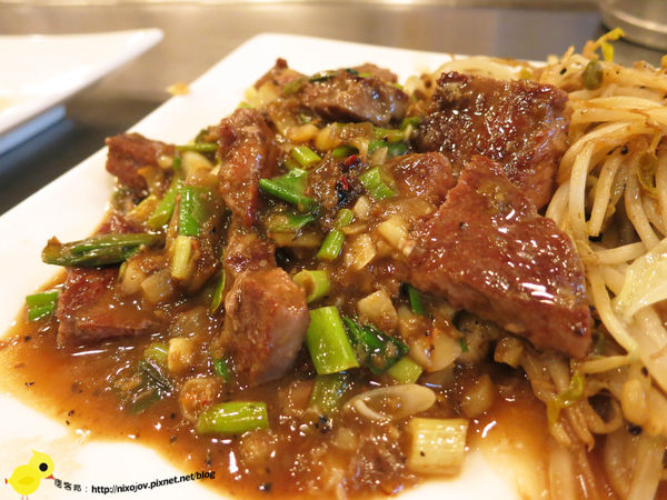 上林鐵板燒-黑胡椒醬汁配飯一絕