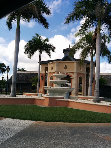 Shoppes at Rose Hall Fountain