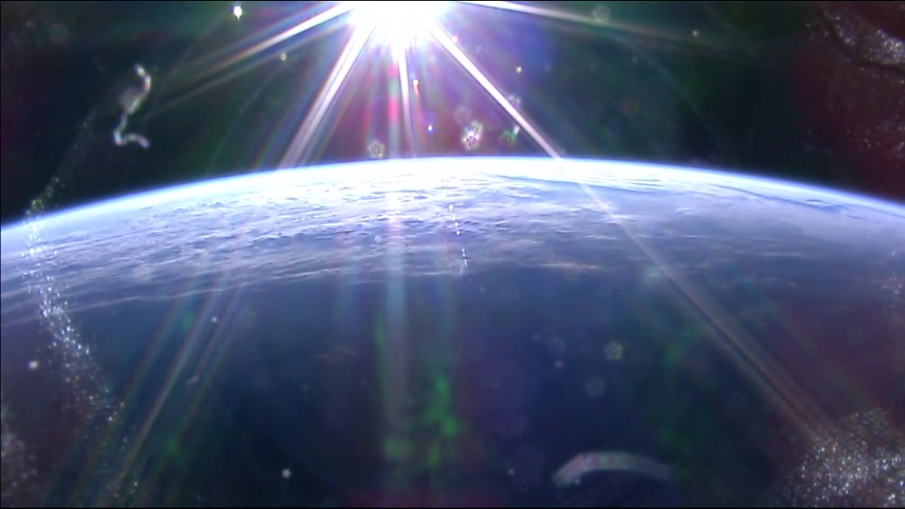 Android application ISS HD Live | For family screenshort
