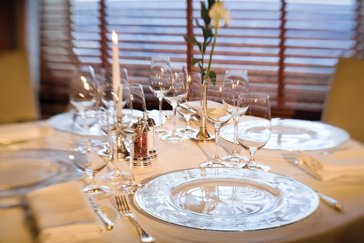 Crystal, silver and candlelight will be your companions as you enjoy elegant dining in The Restaurant.