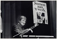 Wiegel tijdens toespraak