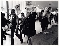 Den Uyl in de RAI vóór het PvdA-congres