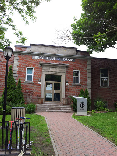 Pointe Claire Public Library Valois Branch