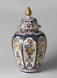 Pot met deksel, onderdeel van een kaststel