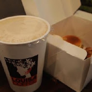 LOUISA COFFEE路易莎咖啡