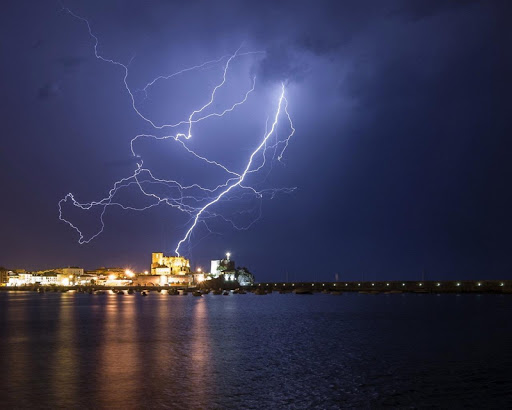 夏雨壁紙