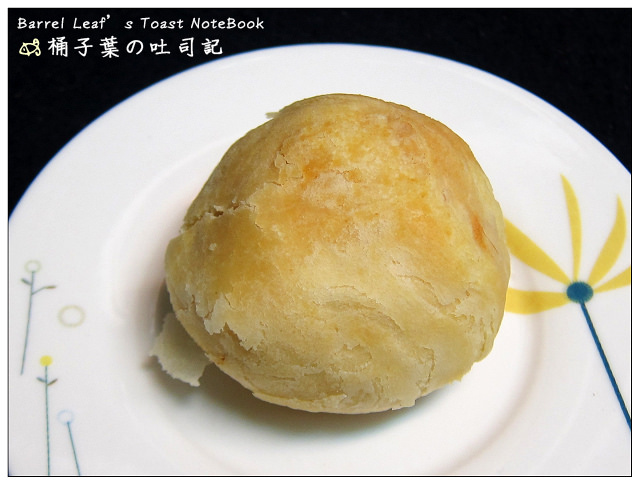 漢坊餅藝．金沙小月．純綠豆椪 -- 不乾膩的中式點心