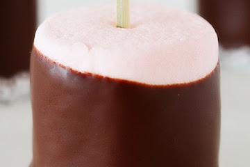 Chocolate Shell for Marshmallow Dipping