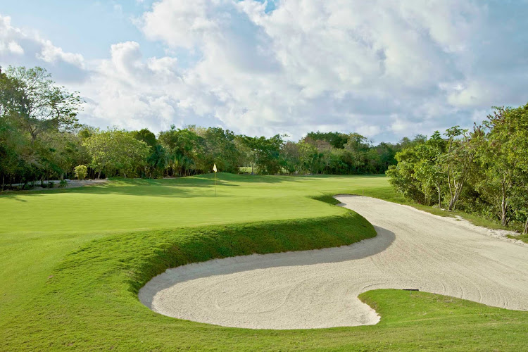 For the avid golfer, Cozumel offers beautiful greens and sprawling sand traps.