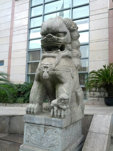 宁波大厦石狮子