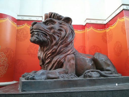 Lion of China Construction Bank（Right）