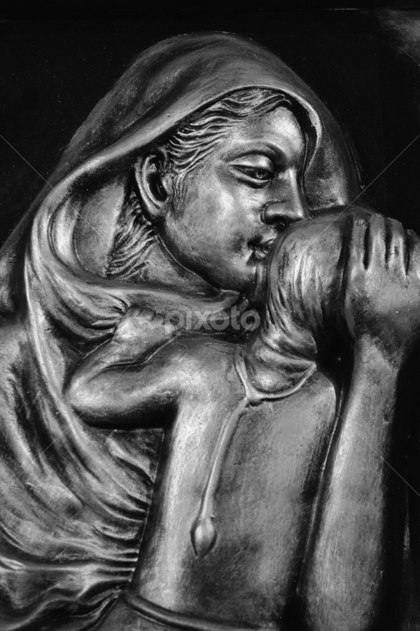 Unconditional Love by Santosh Biswas - Artistic Objects Antiques