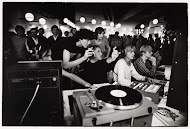 Regietafel van KabelTV Amsterdam tijdens uitzending vanaf Firato