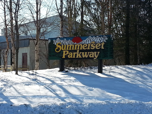 Summerset Parkway