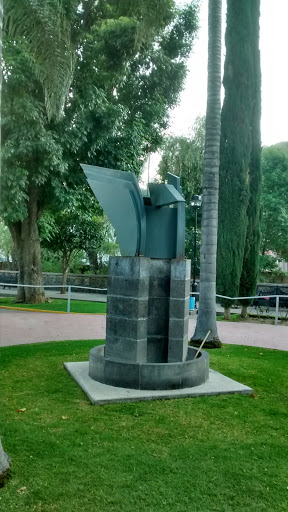 Estatua Del Parque 