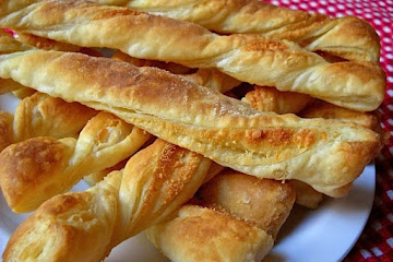 Parmesan Garlic Pretzel Bites
