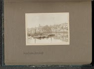 Gezicht op de Wijnhaven met de Sint-Bonifatiuskerk in Dordrecht