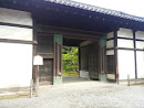 Momoyama Gate