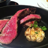 橡木炙燒牛排館MEATGQ steak