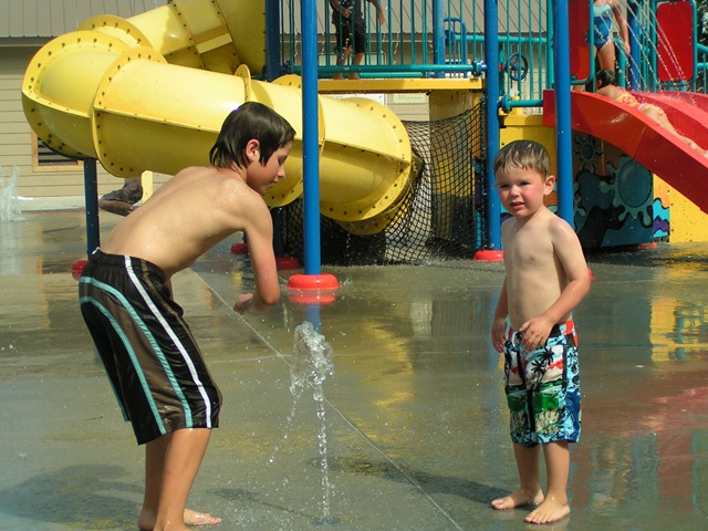 [summer 2008 058[2].jpg]