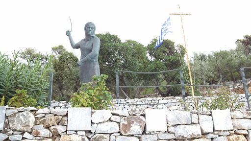 Statue at Diros Caves