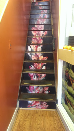 Momo Sushi Fish Staircase 