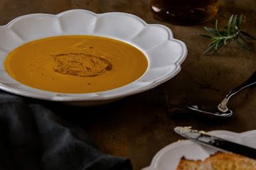 Lazy Roasted Pumpkin Soup (No Cream!)