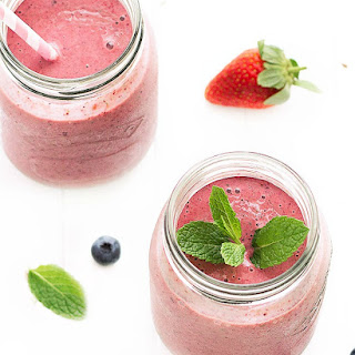 Glowing Skin Berry Smoothie
