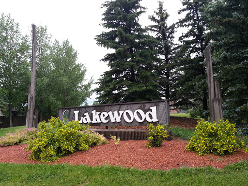 Lakewood Mast