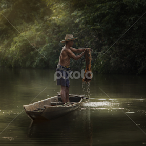 my job by Jakkree Thampitakkul - People Portraits of Men