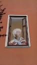 Gemälde mit Frau am Fenster