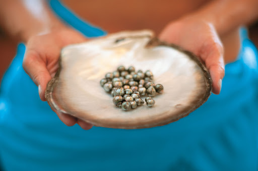 Moorea_pearls - See the South Pacific's famous black pearls during a Paul Gauguin cruise.
