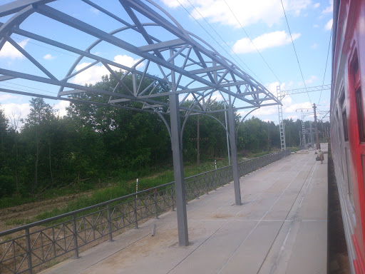 47 km railway platform