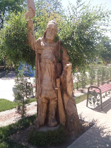 Статуя Из Дерева