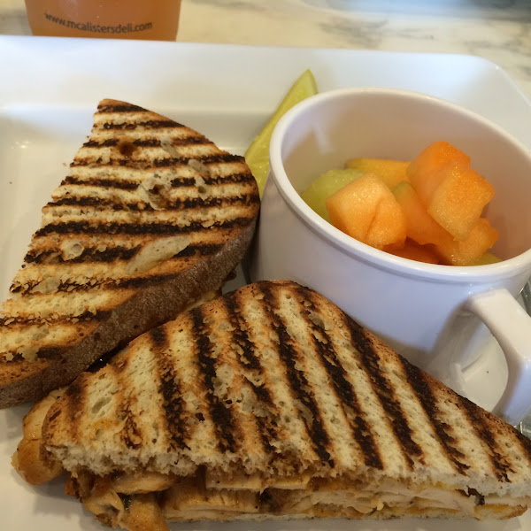 Sweet Chipotle Chicken on Gluten Free bread with a fruit cup.