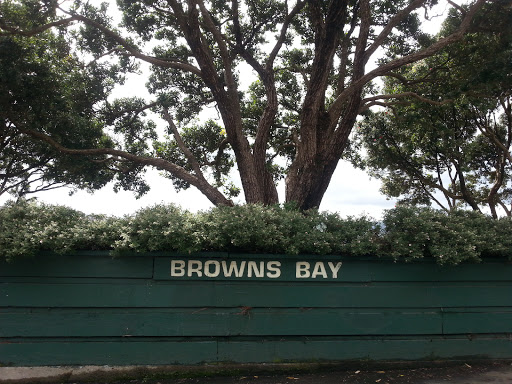 Browns Bay