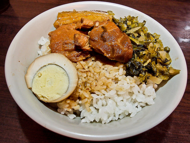 松江南京站 李記食堂 吃焢肉飯