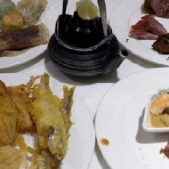 饗食天堂