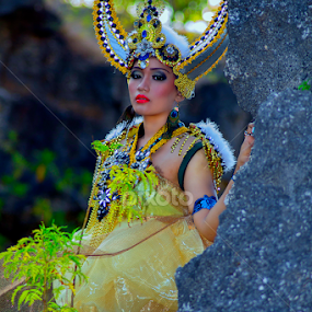 Beauty QUIN II by Balawelin Art - People Professional People