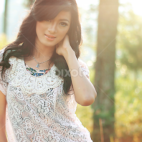 by Aam Light - People Professional People