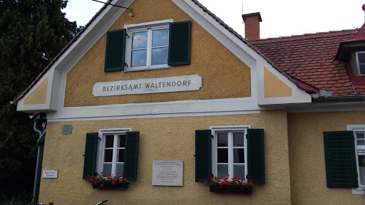 Bezirksamt Waltendorf