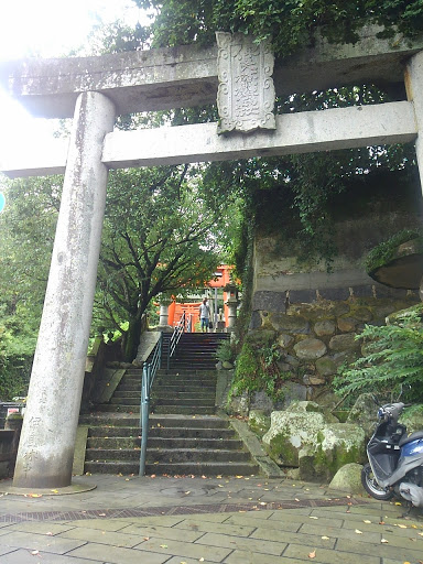 若宮稲荷神社一の鳥居