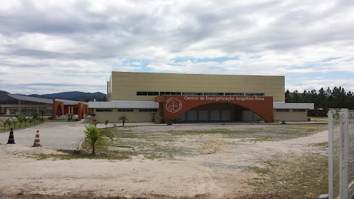 Centro De Evangelização Angelino Rosa