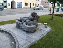 Brunnen An Der Hauptstraße 
