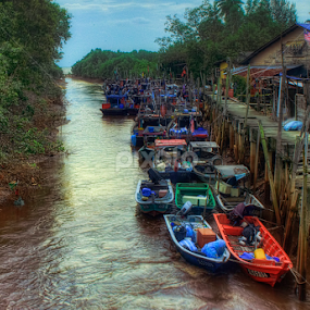 Banting by Dak Debab Photoholic - Transportation Boats