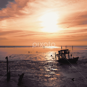 late sunset by Ayang Julieana Mohamed - Landscapes Sunsets & Sunrises