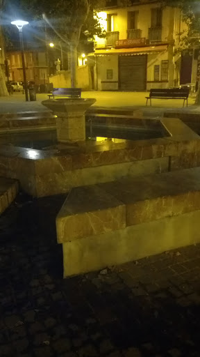 Fontaine Des Esplanades 